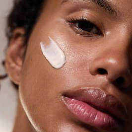 Маски для лица Dr. Hauschka: Ваш ключ к здоровой и сияющей коже Маски для лица Dr. Hauschka: Ваш ключ к здоровой и сияющей коже